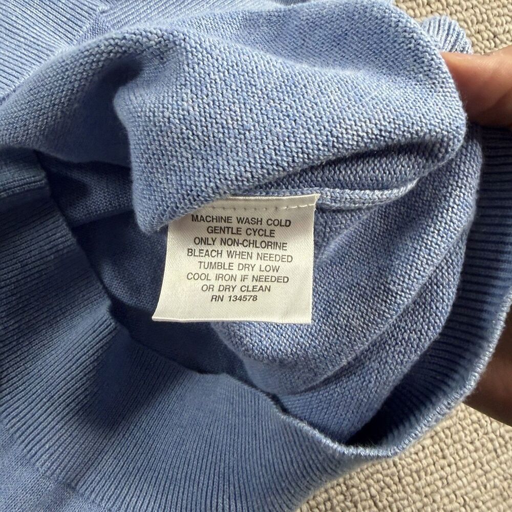 Vineyard Vines 1/4 Zip Sweatshirt Men’s Medium Blue Fleece Essentials Preppy - Picture 9 of 11